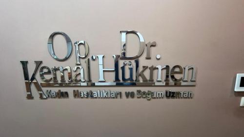 Eskişehir kadın doğum uzmanı Op. Dr. Kemal Hükmen